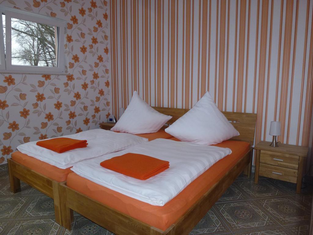 Ferienoase An Der Wublitz Villa Potsdam Ngoại thất bức ảnh